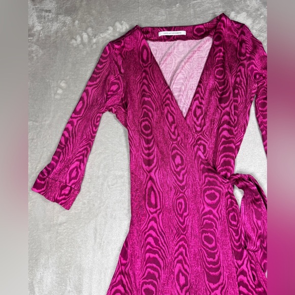Diane Von Furstenberg DVF 100% Silk Julian Two Grain Pink Wrap Mini Dress Size 0 - Picture 5 of 16